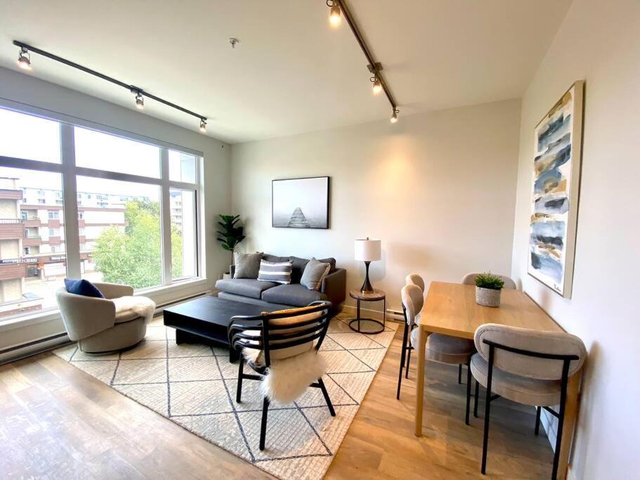 Lovely Brand New Suite ซิดนีย์ ภายนอก รูปภาพ